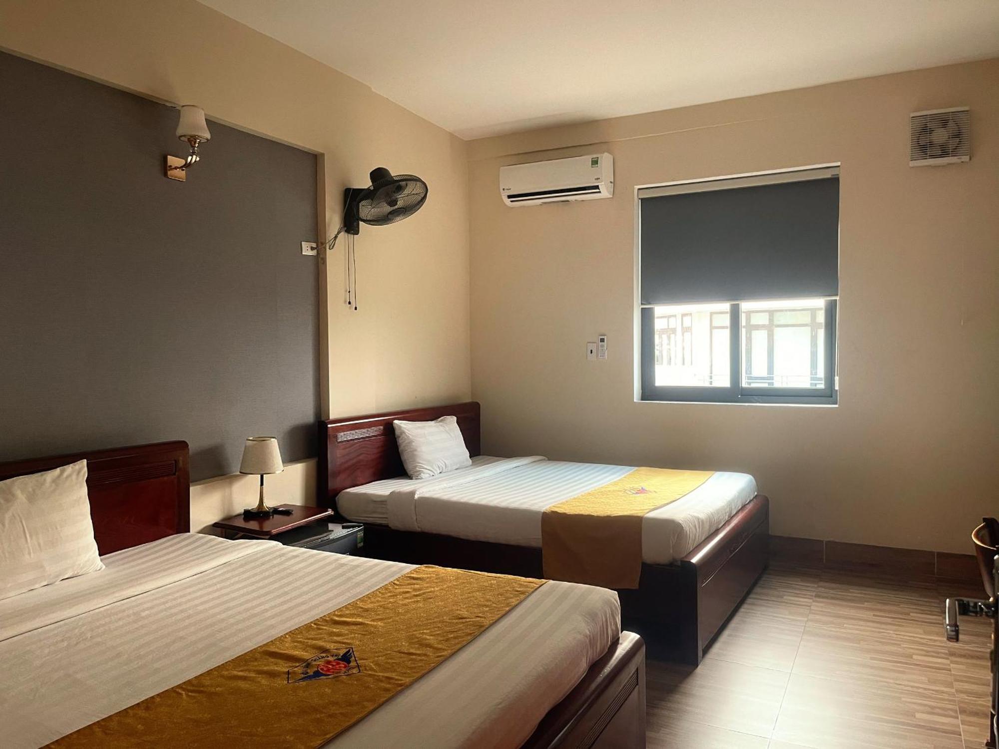 Khach San Hoa Binh Quang Tri Hotel Dong Ha ภายนอก รูปภาพ